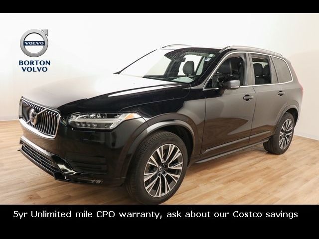 2021 Volvo XC90 Momentum