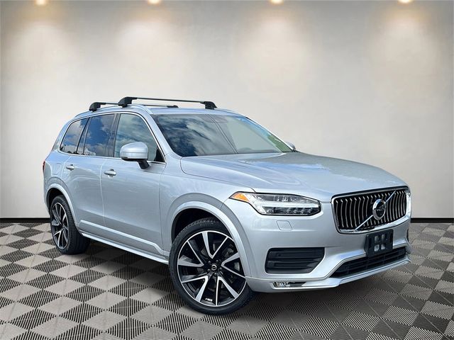 2021 Volvo XC90 Momentum