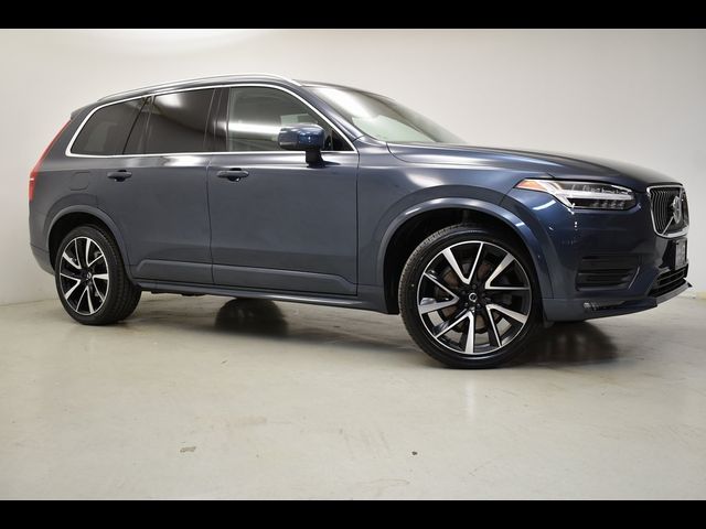 2021 Volvo XC90 Momentum