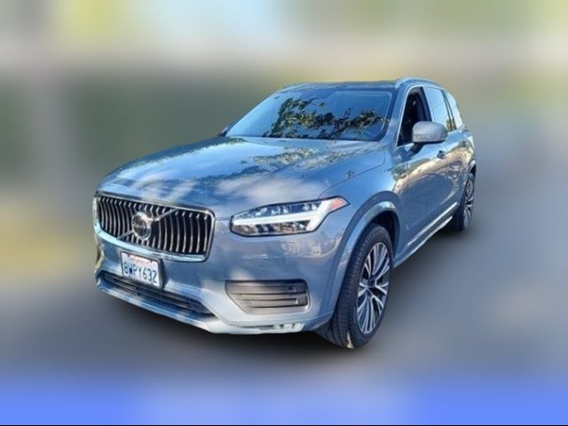 2021 Volvo XC90 Momentum