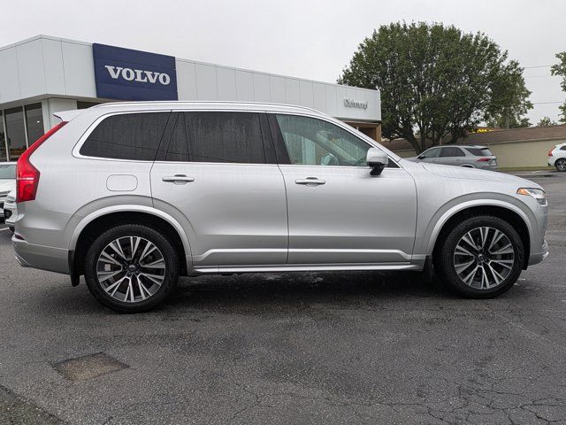 2021 Volvo XC90 Momentum