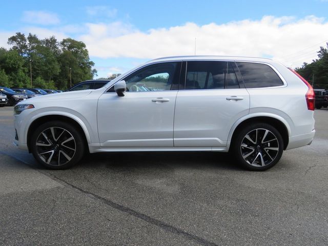 2021 Volvo XC90 Momentum