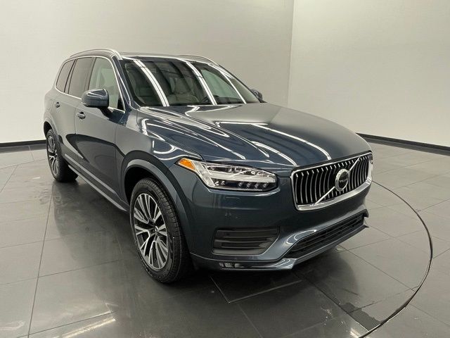 2021 Volvo XC90 Momentum