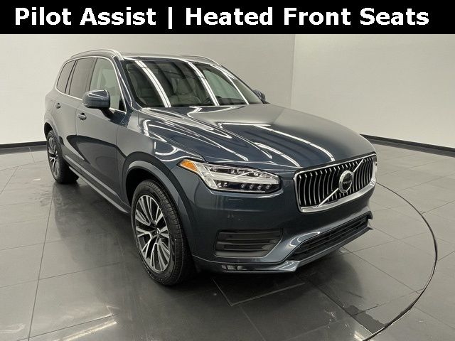 2021 Volvo XC90 Momentum