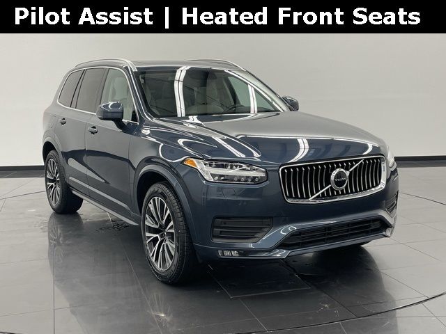 2021 Volvo XC90 Momentum