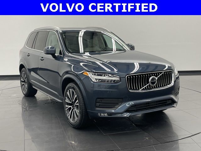 2021 Volvo XC90 Momentum