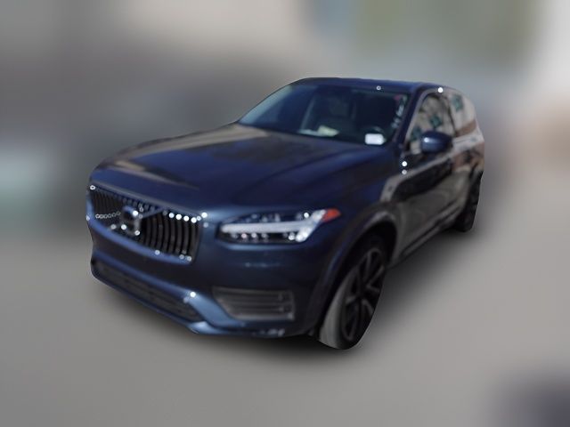 2021 Volvo XC90 Momentum