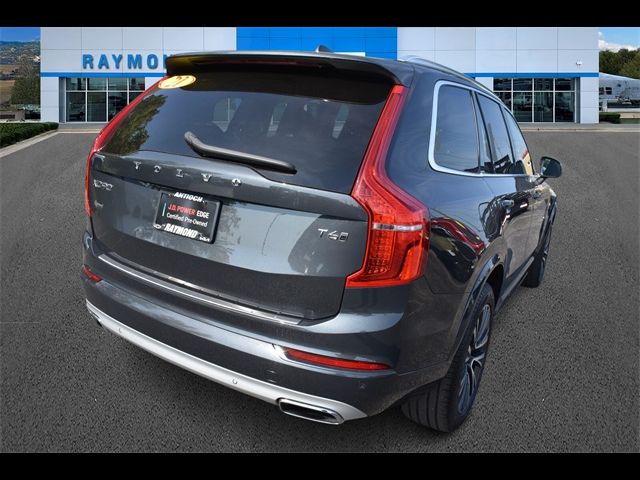 2021 Volvo XC90 Momentum