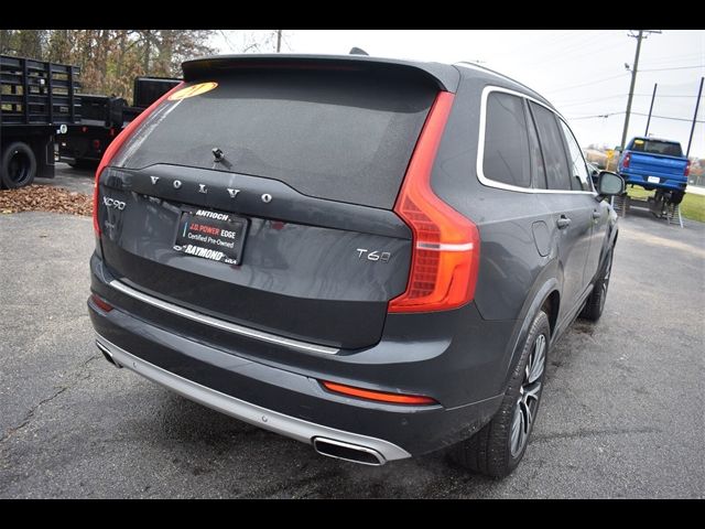 2021 Volvo XC90 Momentum