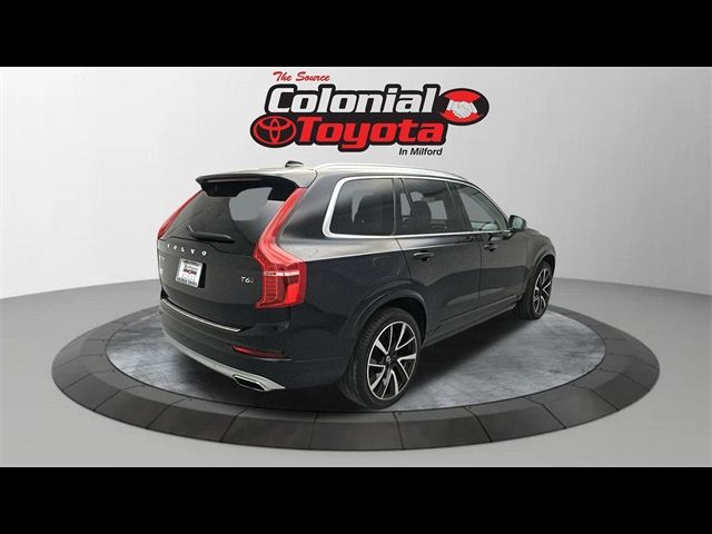 2021 Volvo XC90 Momentum