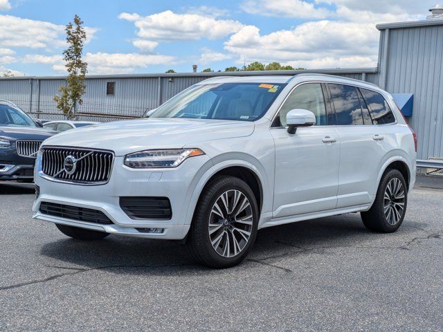 2021 Volvo XC90 Momentum