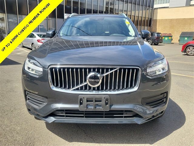 2021 Volvo XC90 Momentum