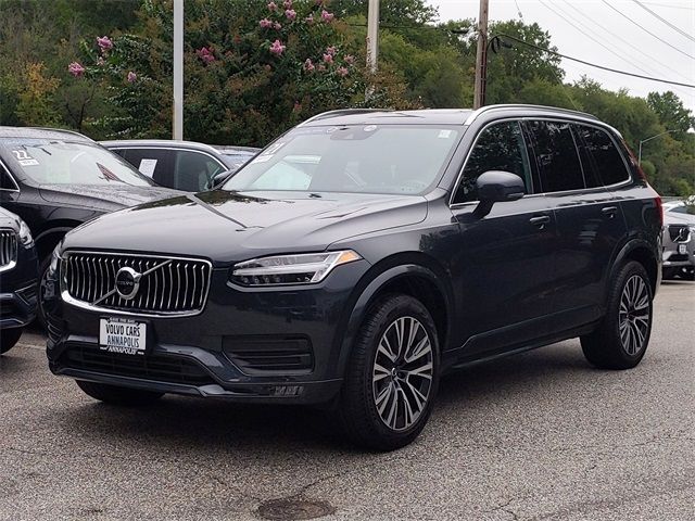 2021 Volvo XC90 Momentum