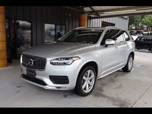 2021 Volvo XC90 Momentum