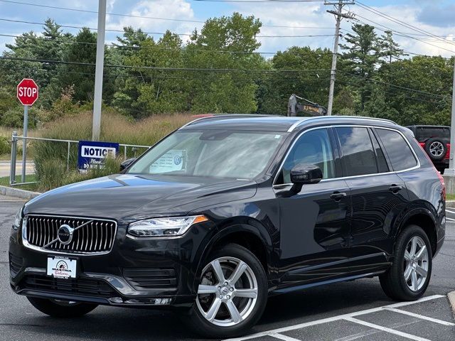 2021 Volvo XC90 Momentum