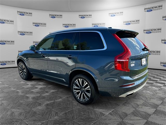 2021 Volvo XC90 Momentum