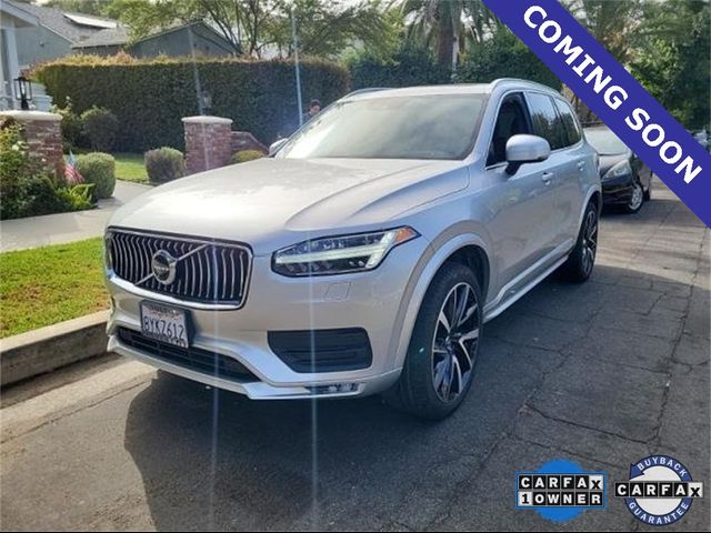 2021 Volvo XC90 Momentum