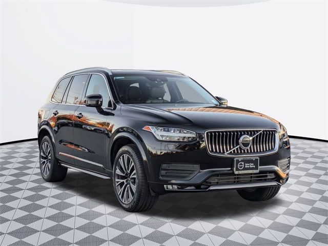 2021 Volvo XC90 Momentum