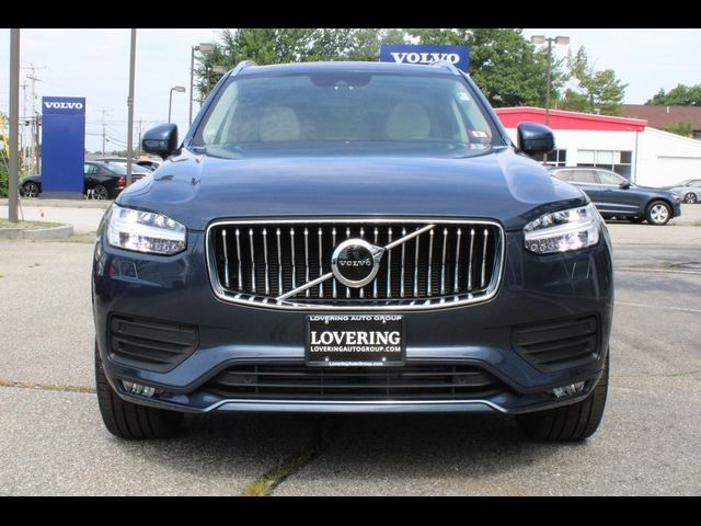 2021 Volvo XC90 Momentum