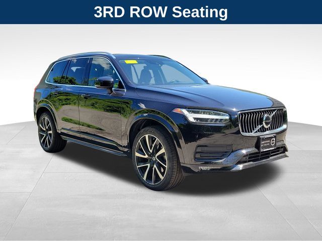 2021 Volvo XC90 Momentum