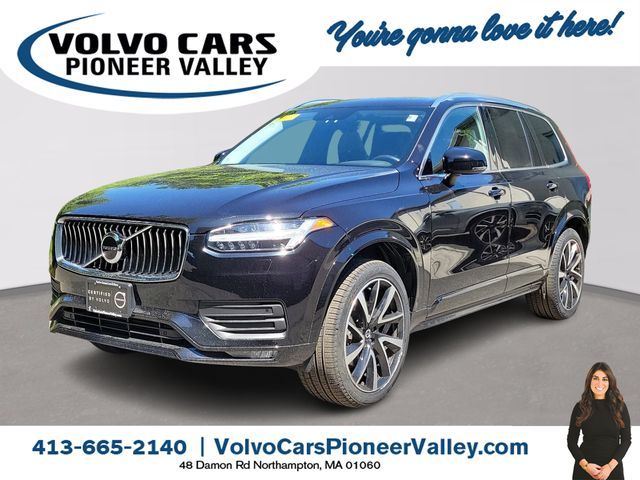 2021 Volvo XC90 Momentum