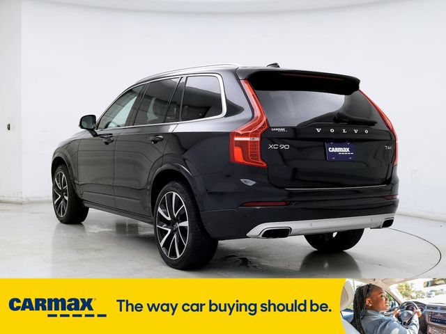 2021 Volvo XC90 Momentum