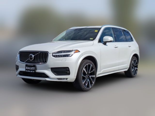 2021 Volvo XC90 Momentum