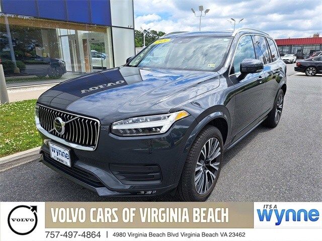 2021 Volvo XC90 Momentum