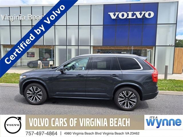 2021 Volvo XC90 Momentum