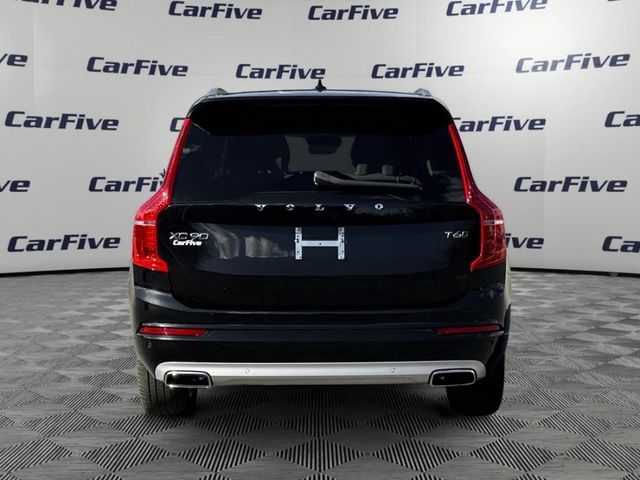 2021 Volvo XC90 Momentum