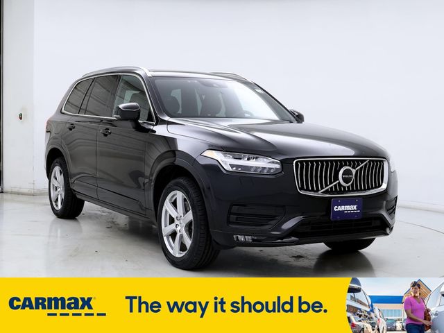 2021 Volvo XC90 Momentum