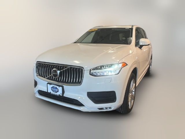 2021 Volvo XC90 Momentum