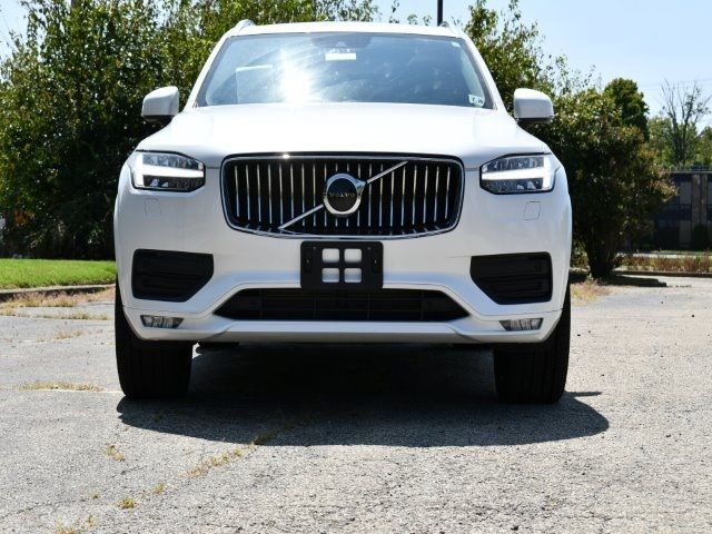 2021 Volvo XC90 Momentum