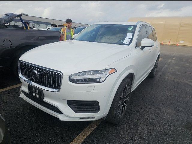 2021 Volvo XC90 Momentum