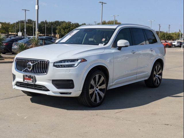 2021 Volvo XC90 Momentum