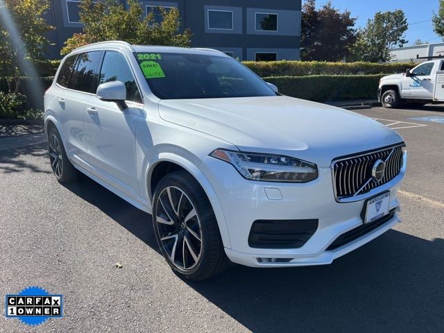 2021 Volvo XC90 Momentum