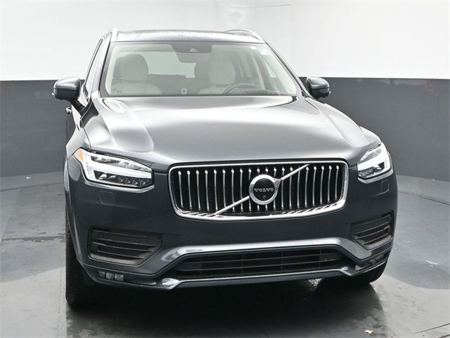 2021 Volvo XC90 Momentum