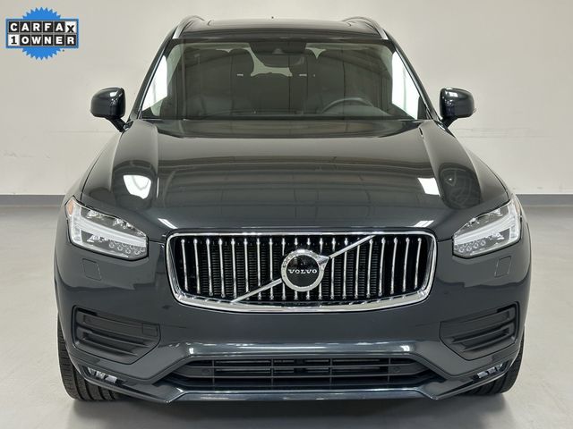 2021 Volvo XC90 Momentum