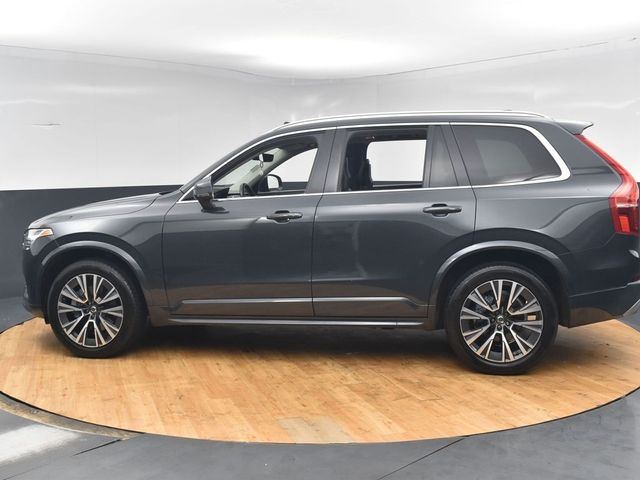 2021 Volvo XC90 Momentum