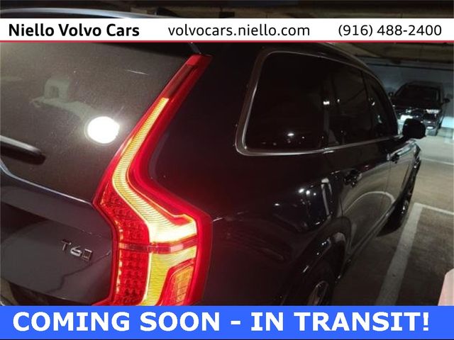 2021 Volvo XC90 Momentum