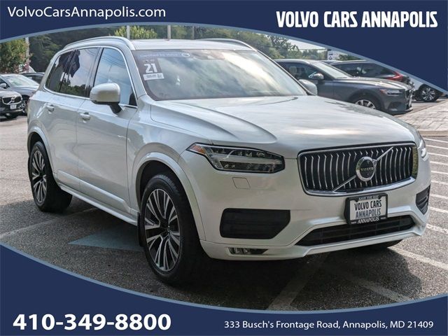 2021 Volvo XC90 Momentum