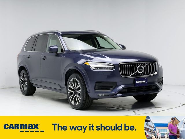 2021 Volvo XC90 Momentum