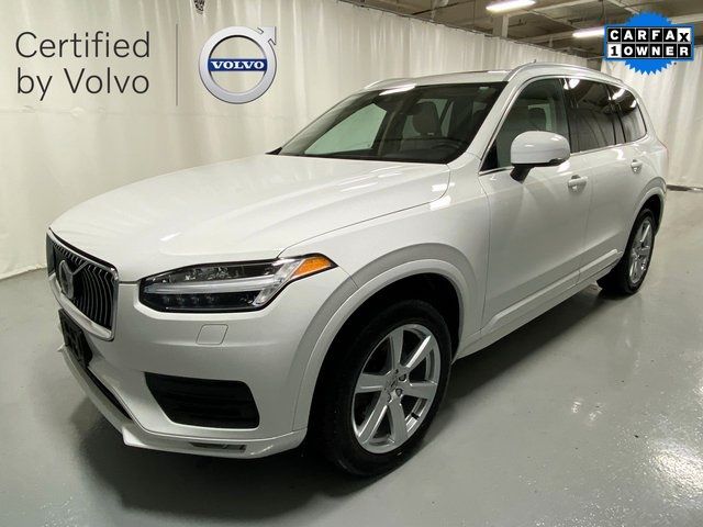 2021 Volvo XC90 Momentum