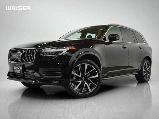 2021 Volvo XC90 Momentum