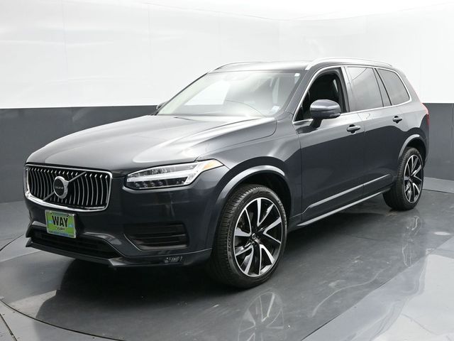 2021 Volvo XC90 Momentum