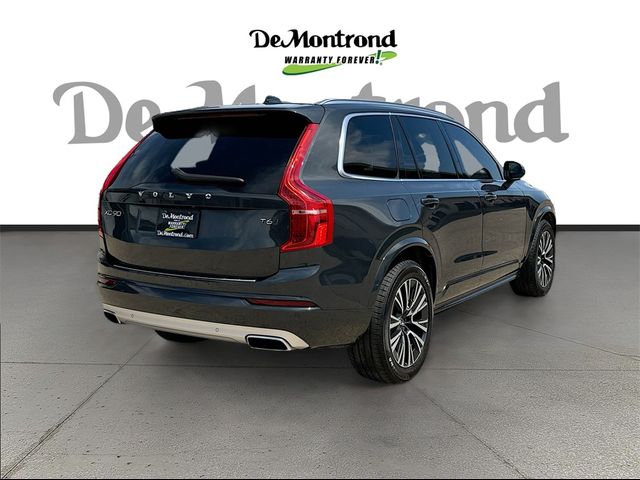 2021 Volvo XC90 Momentum