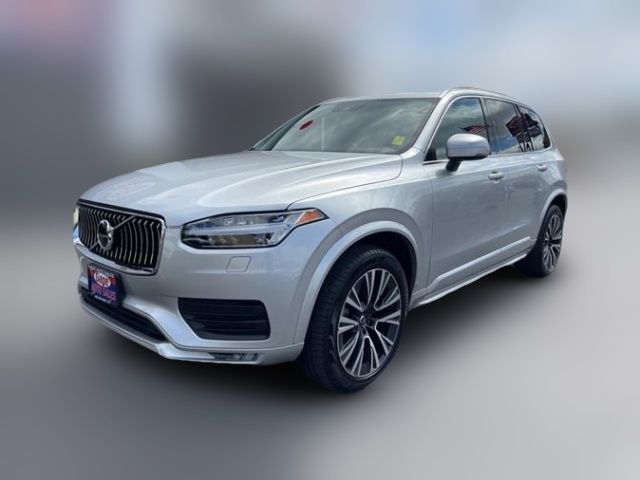 2021 Volvo XC90 Momentum