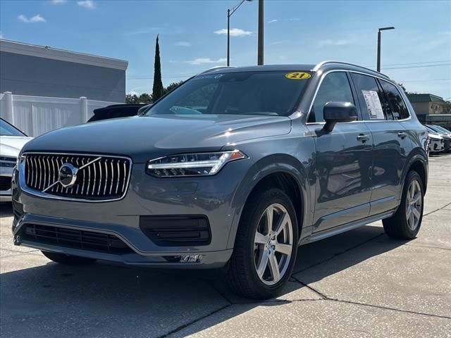 2021 Volvo XC90 Momentum