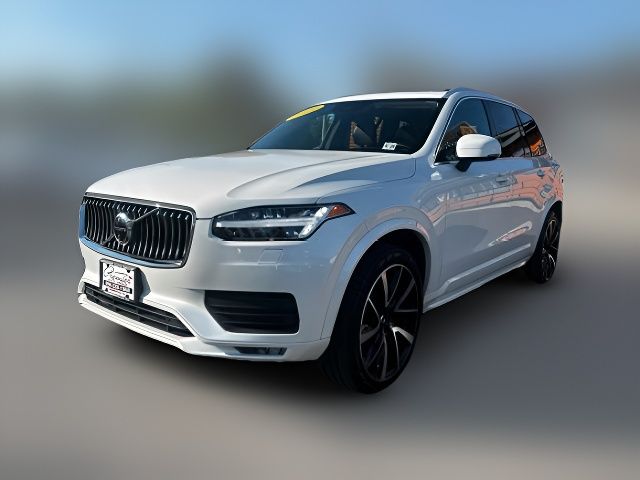 2021 Volvo XC90 Momentum