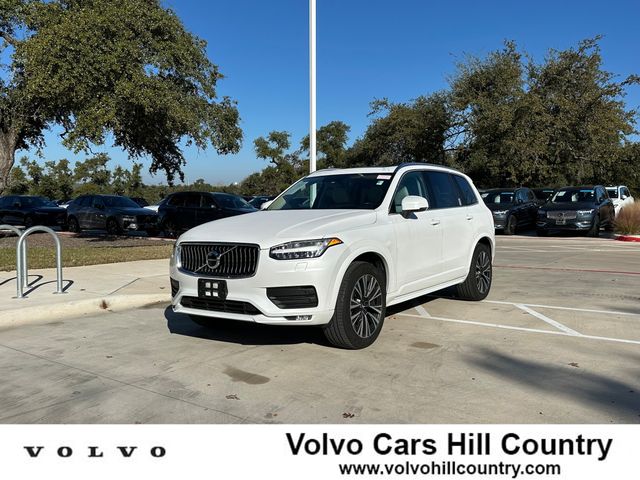 2021 Volvo XC90 Momentum